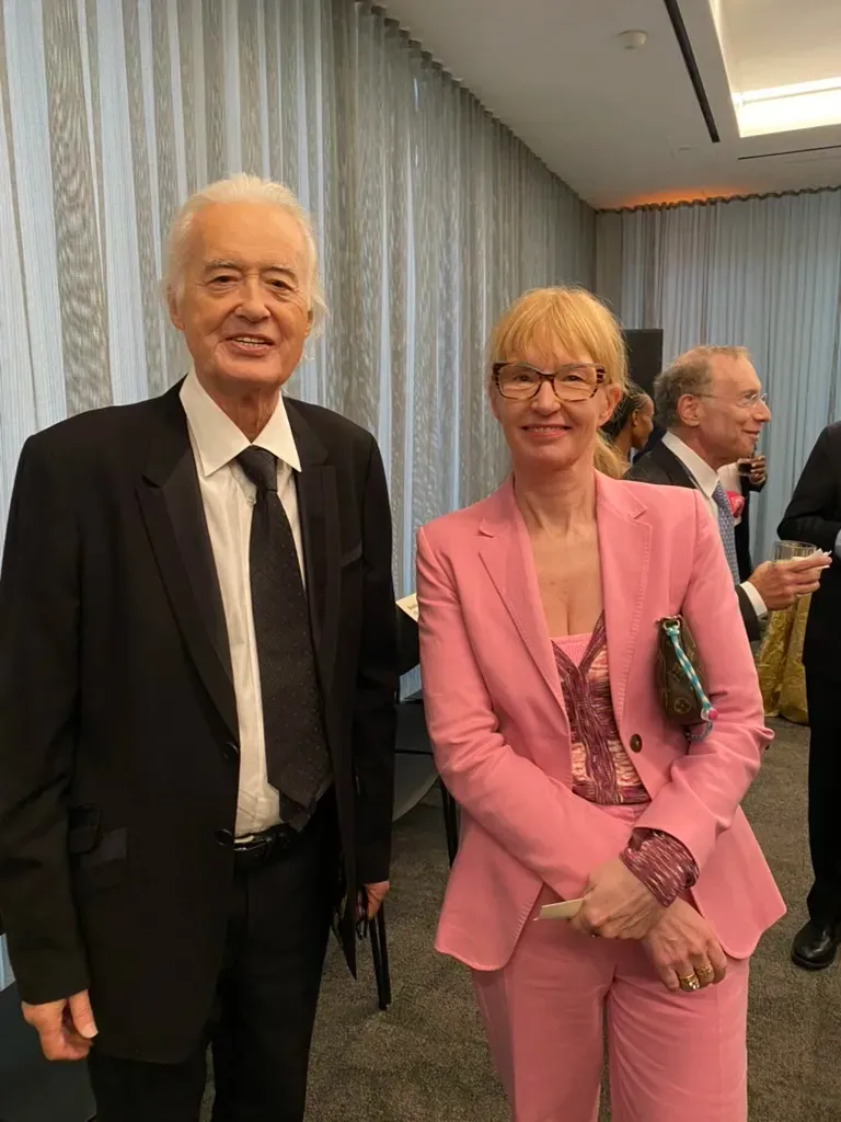 Lotte Bjerre Knudsen with Jimmy Page at the American Academy of Achievement